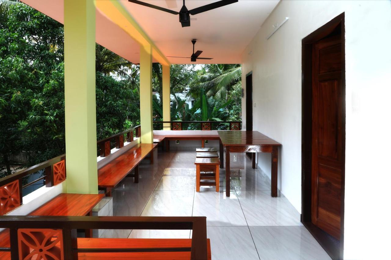 Munroe Vision Panakkattu Homestay Mundrothuruth Exterior foto